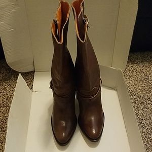 Frye Benched Crafted Boots
